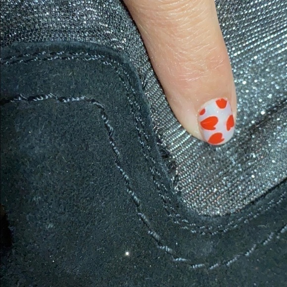 BEARPAW Black Silver Shiny Boots Size 8 - Picture 7 of 10